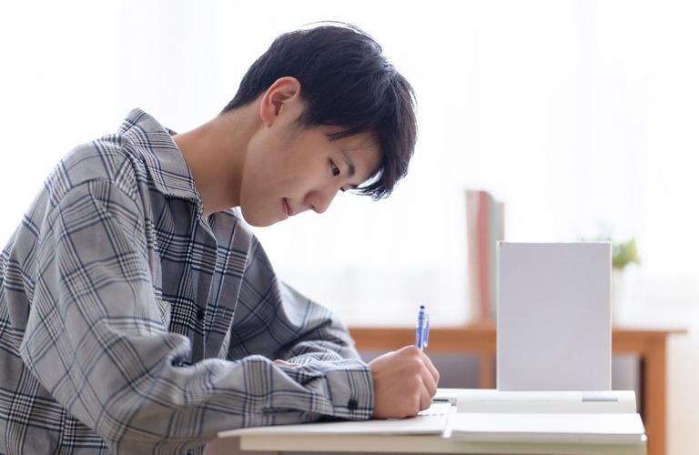 高校生の大学受験や内申対策を承ります | 静岡市で塾なら個々に寄り添う個別指導WAM